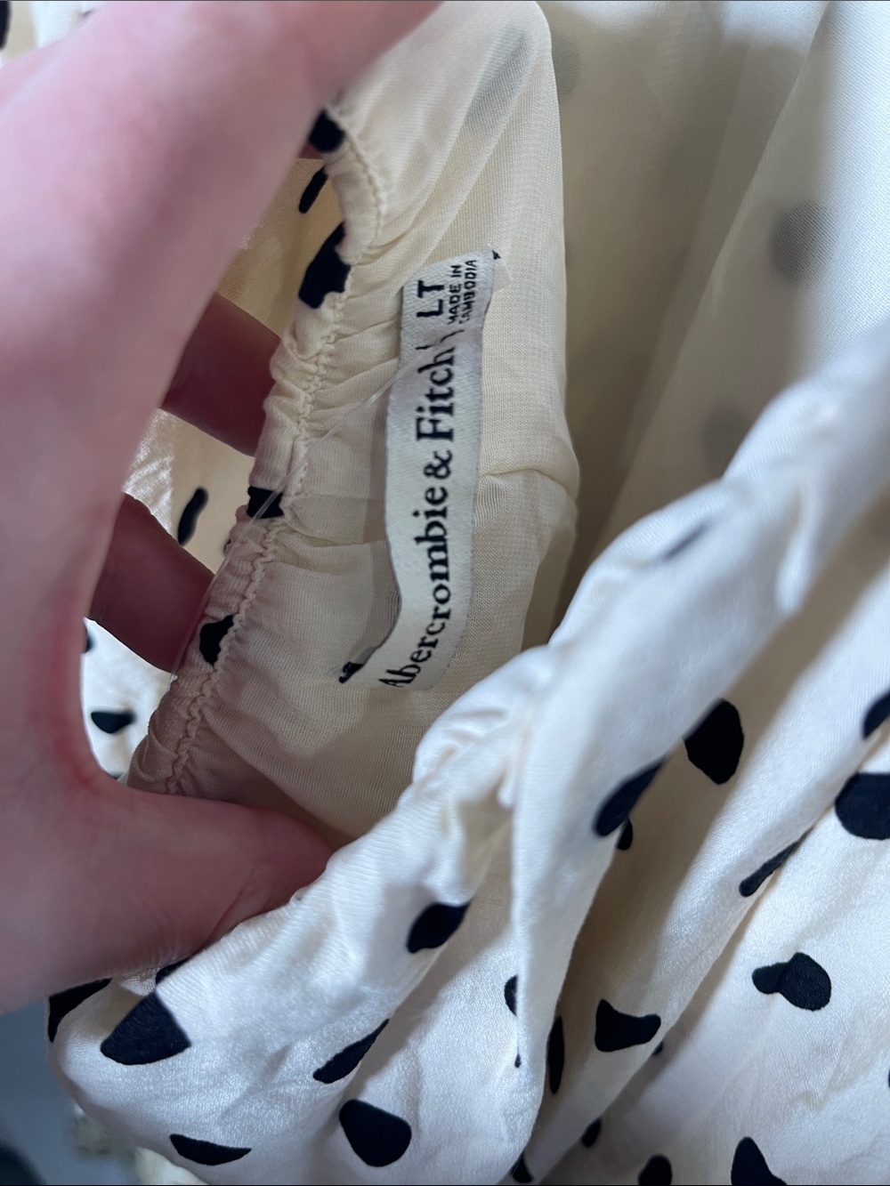 Abercrombie & Fitch Cream Maxi Dress with Black Polka Dot - Picture 5 of 8